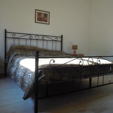 Agriturismo Piccolo Albero Loreto Aprutino Cameră foto